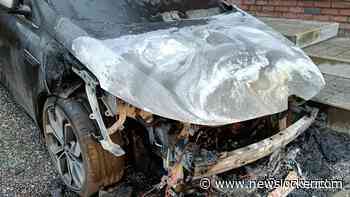 Auto Belgische cipier voor eigen woning in brand gestoken, dreigbrief in de bus