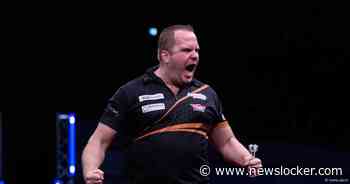 Van Duijvenbode met speels gemak langs man in vorm Wattimena, Littler zet Noppert op zijn plek