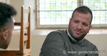 Rafael van der Vaart breekt als hij over zijn vader en zoon praat, Estavana Polman wil niet met hem trouwen