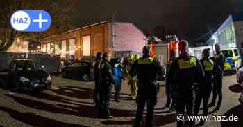 Konzert von Nachtmahr im Musikzentrum: Rauchgranaten sorgen für Abbruch