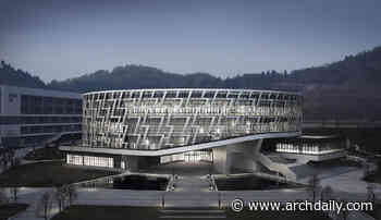 Library of Chongqing Electric Power College / Gu Zhihong Studio, AATU