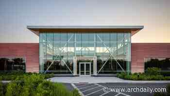 400 Wood Road / Balance Architects