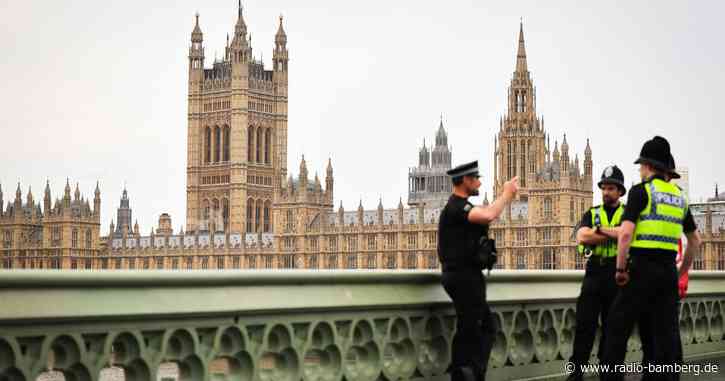 Nach Streit nahe Big Ben in London: Mann schwer verletzt