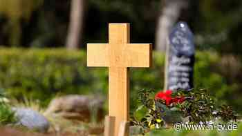 Weniger Arbeit auf dem Friedhof: Bepflanzung und Gestaltung: Tipps für die Grabpflege