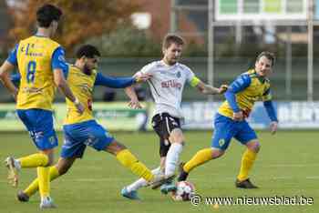 REEKSOVERZICHT 2DE AFDELING VV A. KSC Dikkelvenne vloert de leider, KFC Voorde-Appelterre op de valreep langszij en 15 op 15 voor Jong Essevee