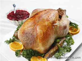 Free area Thanksgiving dinners for residents in need