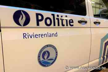 Politie onderzoekt aanslag met vuurwerk in Willebroek, ook baksteen naar woning gegooid