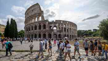 Airbnb Wants To Stage Gladiator Battles In The Actual Colosseum. Romans Are Appalled.