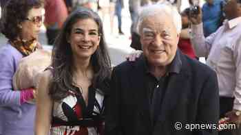 Arthur Frommer, Who Pioneered The Budget Travel Guide, Has Died At 95