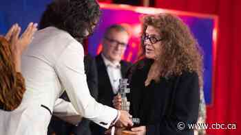 Giller Prize, Canada’s Top Literary Award, To Anne Michaels For “Held”