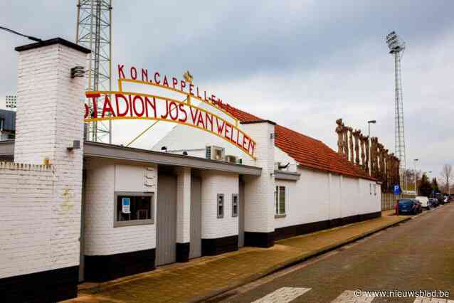 Voetbalploeg bestolen op bezoek bij FC Capellen: “Jammer dat ze ons niet hebben verwittigd dat die kleedkamer niet op slot kon”