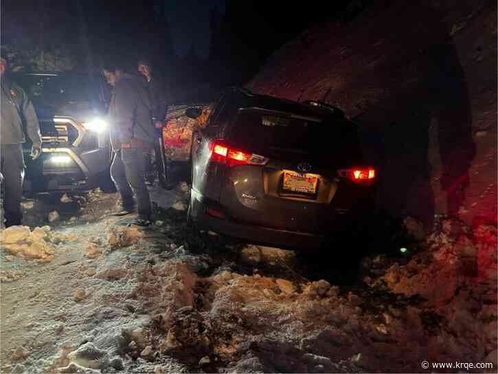 20 cars stranded in Oregon snow after faulty GPS directions