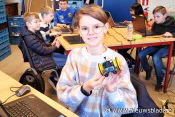 Twintig jonge programmeurs schitteren op Dag van de Wetenschap bij Coderdojo: “Digitale geletterheid is essentieel van jongs af”