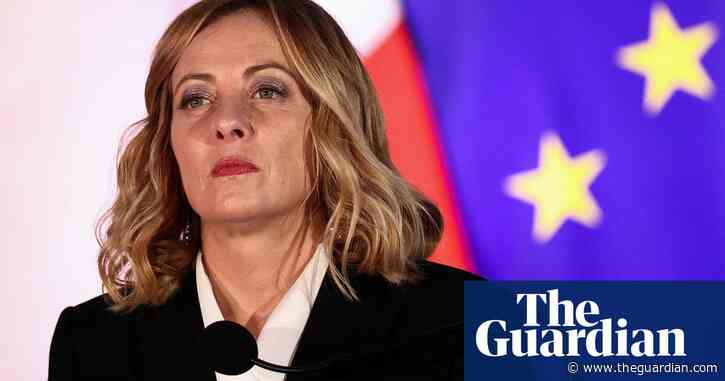 Italian police and social workers leave Albania after staffing empty migrant centres