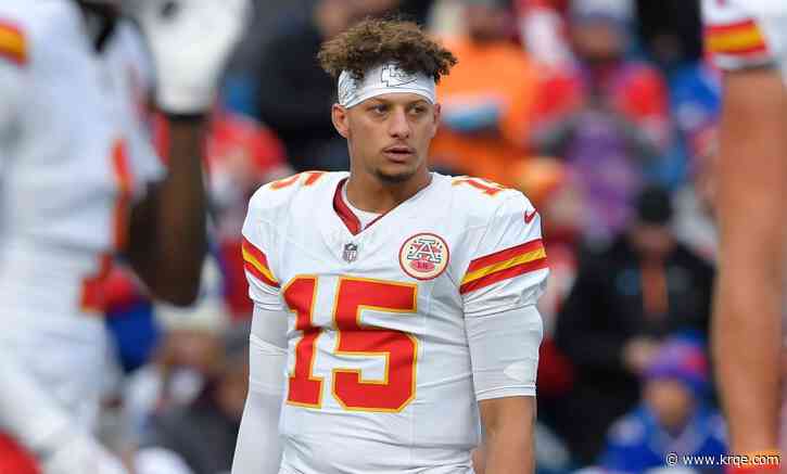 Chiefs' Patrick Mahomes fined over $14K for 'violent gesture' at Bills game