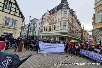 Nach Attacken auf Parteibüros: Demo in Herford gegen rechte Gewalt