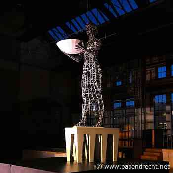 Schaalmodel 'Hanneken van Dordt' weg uit Papendreecht en nu te zien in Energiehuis