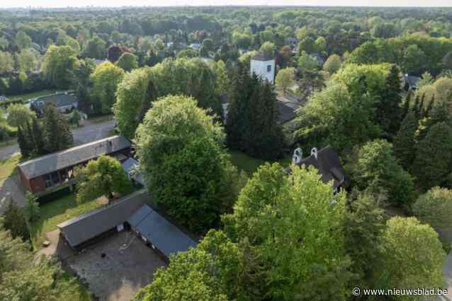 Philippe Verschueren slaakt noodkreet over Witte Kerk: “Lange leegstand dreigt iconisch gebouw ernstig te verminken”