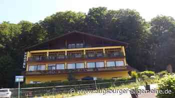 Gefahr durch umstürzende Bäume? Nachbarn klagen gegen Asylunterunft