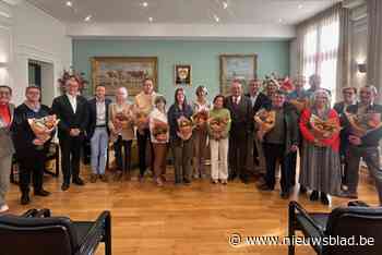 Gepensioneerde medewerkers werden in de bloemetjes gezet