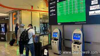 DOT’s automatic refund rule in effect for first time this holiday travel season