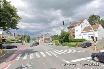 Carjacker steelt twee auto’s en crasht tegen gevel tijdens wilde achtervolging