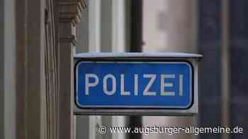 Unbekannte beschädigten Verkaufsstand in der Innenstadt