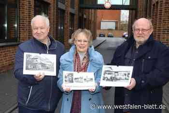 Stadtführer präsentieren Historischen Kalender