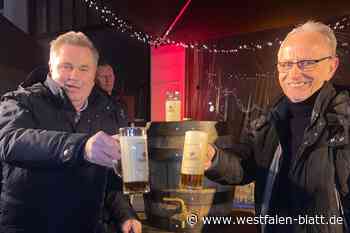 „Jingle Bells“ bei milden 16 Grad: Weihnachtsmarkt in Herford eröffnet