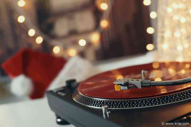 POLL: When do you put up holiday decorations?