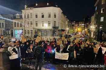 Borgerhoutenaren voeren opnieuw actie voor progressief bestuur: “Onderhandelen met rechts? Hoe haal je het in je hoofd”