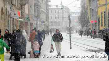 Wie Sie der „Pinguin-Gang“ vor dem Glatteis schützt