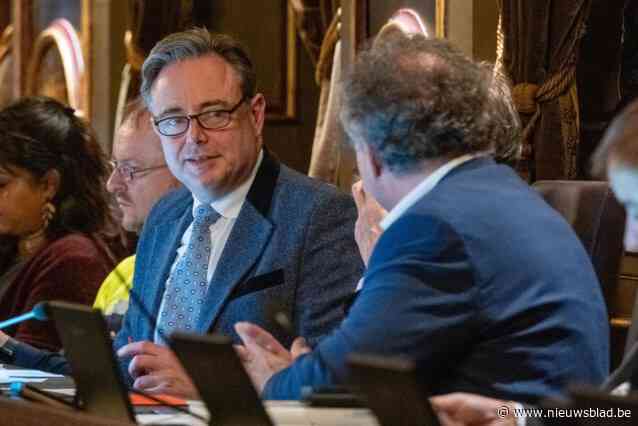De Wever over drugsoverlast: “We doen een indrukwekkend aantal ingrepen, maar het is helaas niet genoeg”