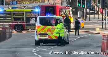 Man charged after 'bomb hoax' outside US embassy in London