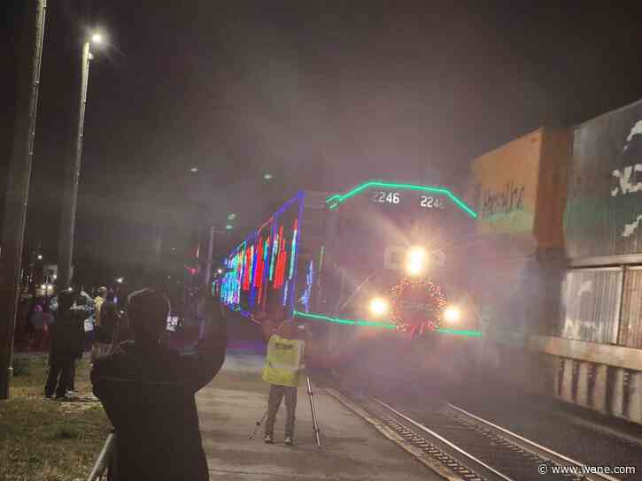 Canadian Pacific Holiday Train passes through northeast Indiana