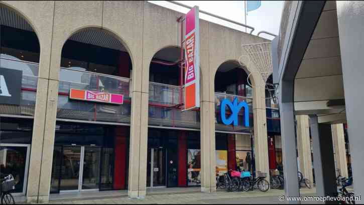 Lelystad - Albert Heijn is overlast beu en zet gebruikers van jongerencentrum SPOT! op straat