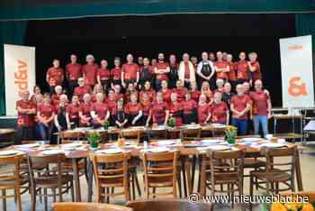 Tiende mosselfestijn in goede banen geleid door zestig vrijwilligers