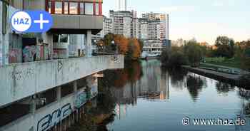 Polizeieinsatz am Ihme-Zentrum Hannover: Suche nach vermisstem Mann aus Indonesien