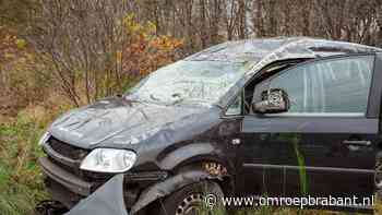 112-nieuws: verdacht pakketje in Eindhoven • bestelbus op de kop