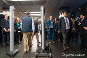 Feds Say Evolv Is Over-Hyping AI Tech in Gun Detectors