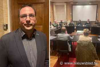 Gelekte audit, graffiti op auto en verkiezingsklacht gijzelen de politiek in Heuvelland: “Op menselijk vlak is dit heel erg moeilijk”