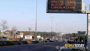 Blocco traffico a Roma: domenica 1 dicembre stop alle auto in fascia verde