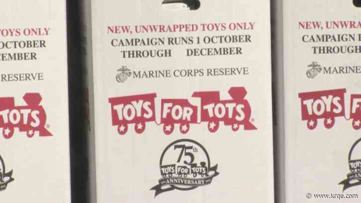 Toys for Tots hosts holiday donation phone bank