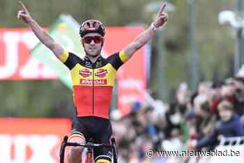 Eli Iserbyt houdt Mathieu van der Poel af in UCI-ranking