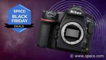 Hot Black Friday camera deal: Save $800 on the best DSLR for astrophotography