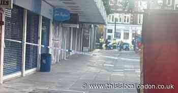 Police cordon set near Catford Shopping Centre - recap