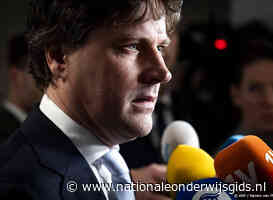 Oppositie wil onderwijsbegroting redden en schuift aan bij overleg