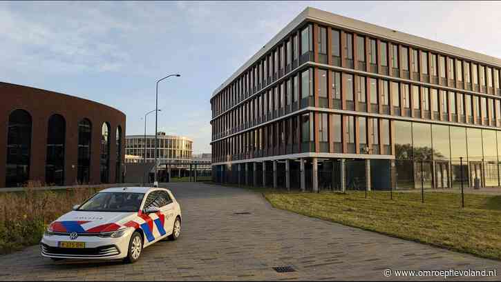 Lelystad - Minderjarig meisje uit Lelystad aangehouden om schoolbedreigingen