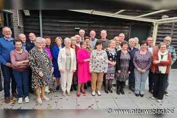 Knesselaarse klasgenootjes van toen komen samen in Biezemhof