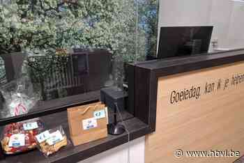 Heers verkoopt snoep en wafels voor De Warmste Week